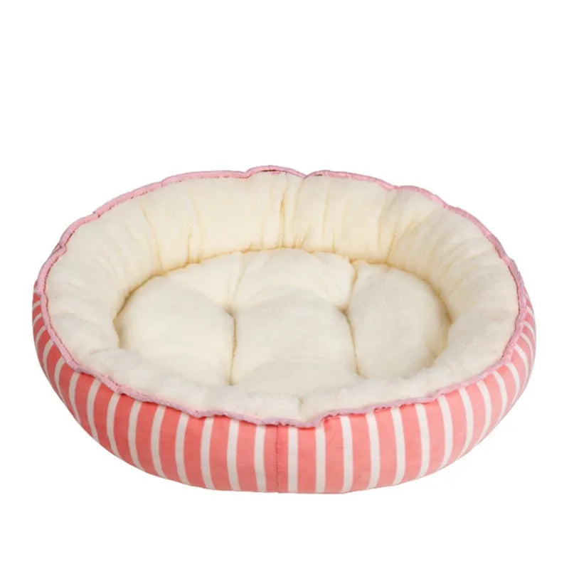 Cozy Pet Bed For Dogs And Cats - Soft Round Bed For Comfort And Relaxation