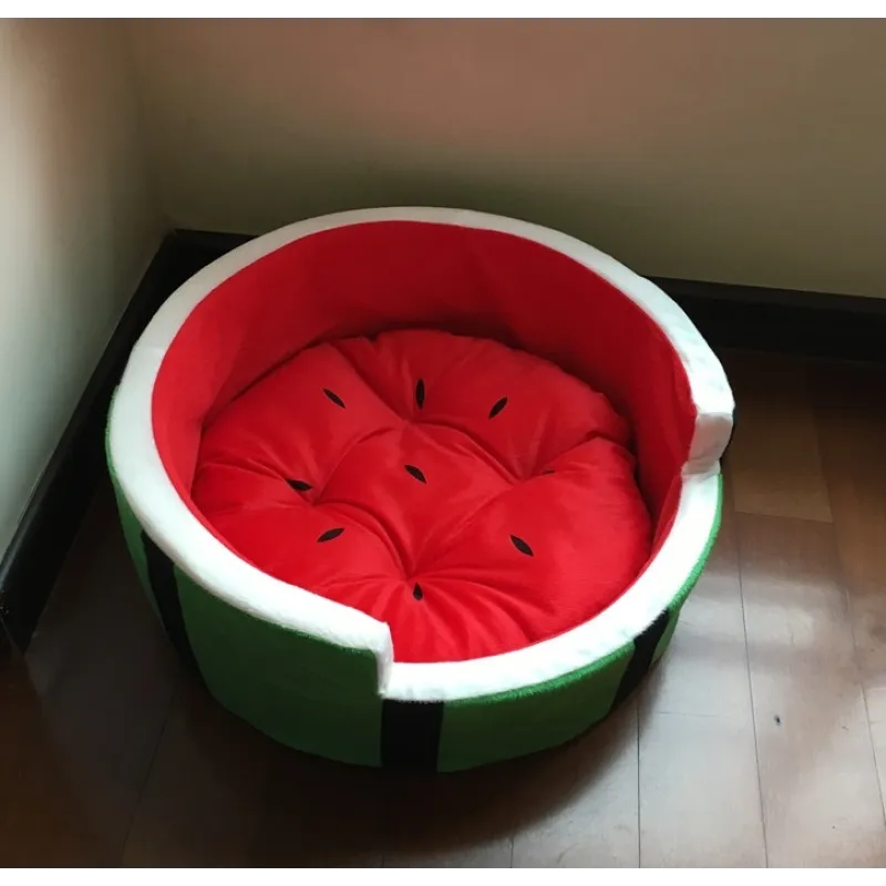 Dog Bed in Watermelon Design for Comfort and Relaxation