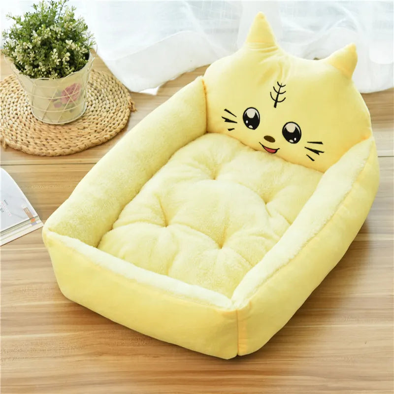 Cat Bed in Animal Head Design for Cosy Sleeping Areas