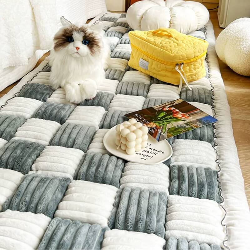 Comfortable Pet Sofa Protector