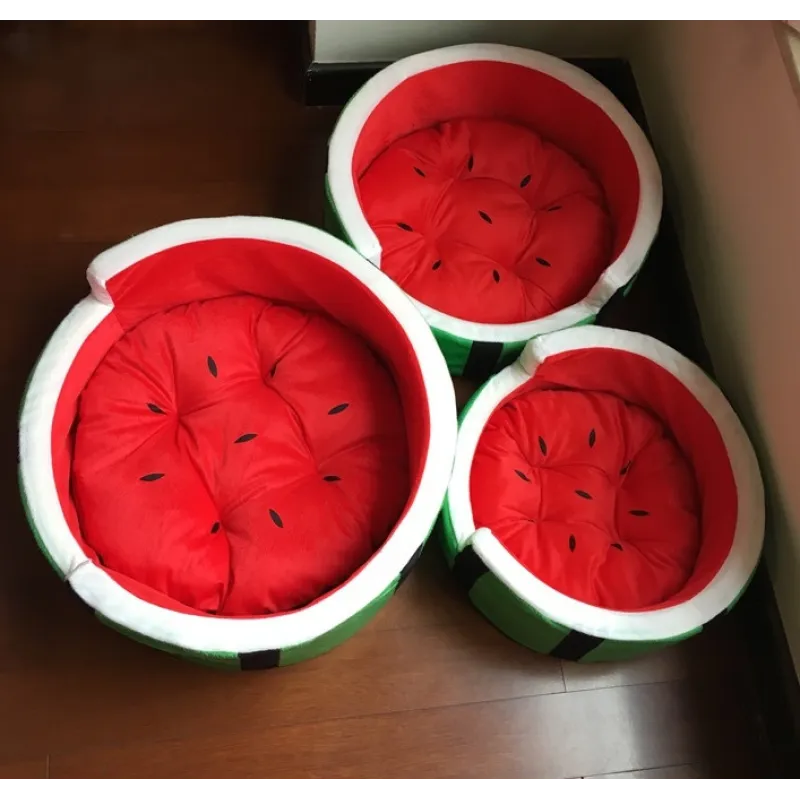 Dog Bed in Watermelon Design for Comfort and Relaxation