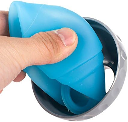 Portable Drinking Bottle For Pets With Integrated Bowl And Carabiner
