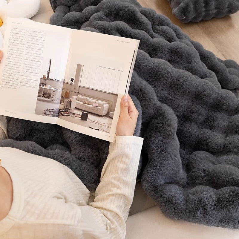 CozyCovers Deluxe β The Ultimate Anti-Slip Sofa Protector