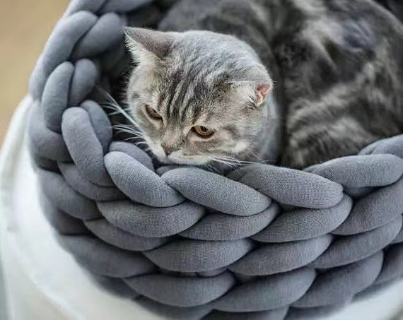 Hand-woven Cat Basket