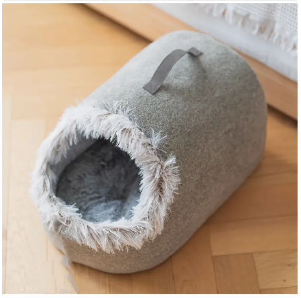 Cat House Bed with Fluffy Edge for Ultimate Comfort