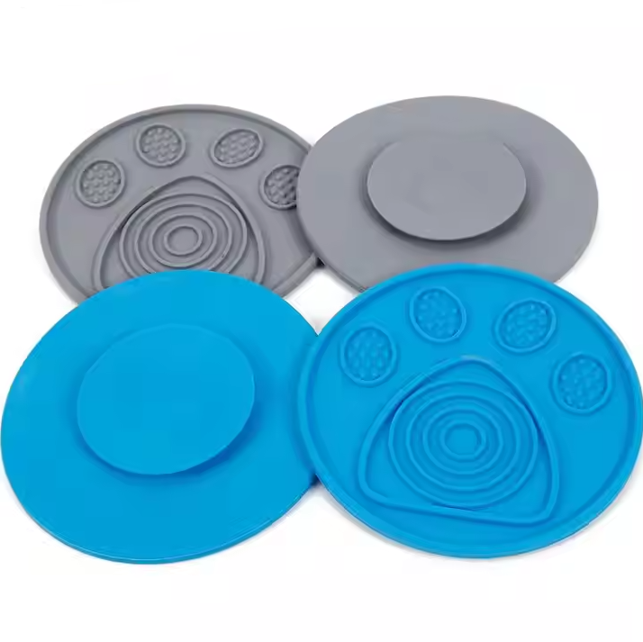 Silicone Treat Mat For Dogs - Non-Slip Wall Mat For The Dog Bath