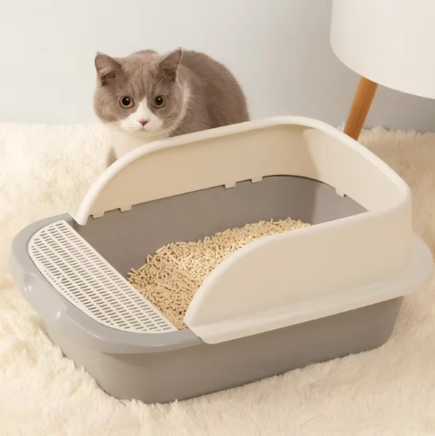 Cat Litter Tray With High Rim - Practical And Hygienic