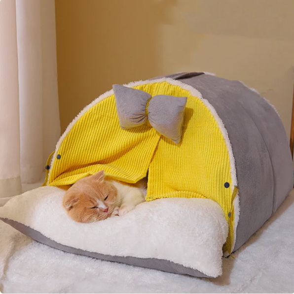 Cat House in Arch Design with Bow for Cosy Retreats