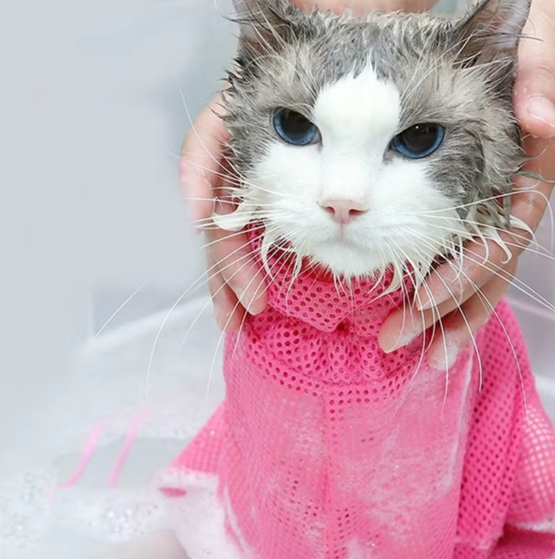 Cat Grooming Bag With Mesh Fabric For Safe Bathing And Claw Care
