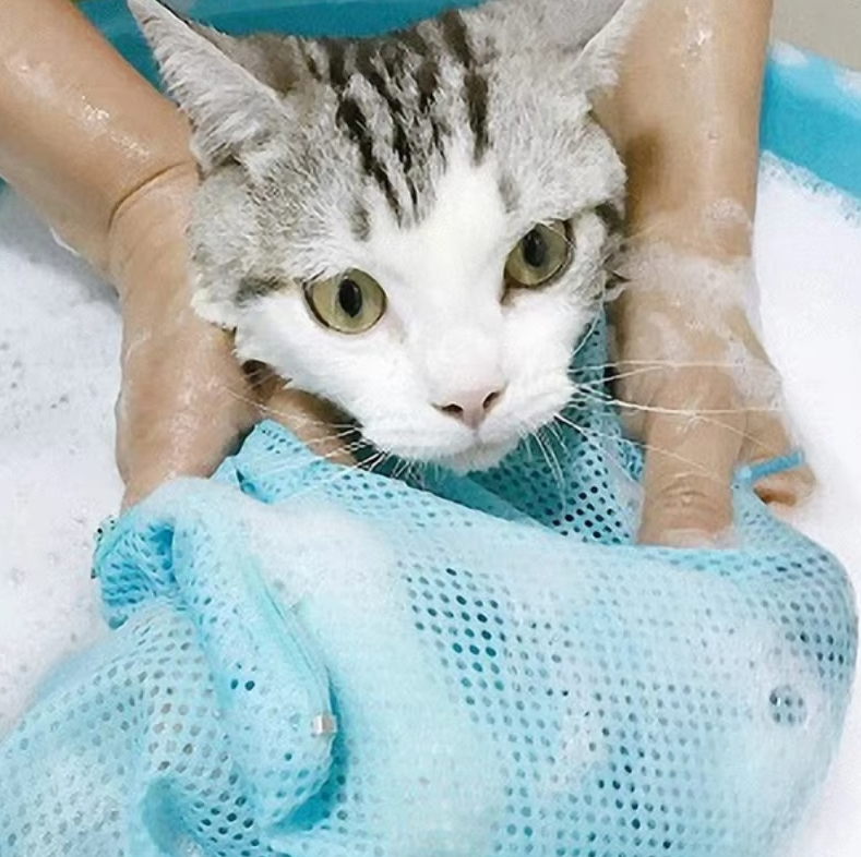 Cat Grooming Bag With Mesh Fabric For Safe Bathing And Claw Care
