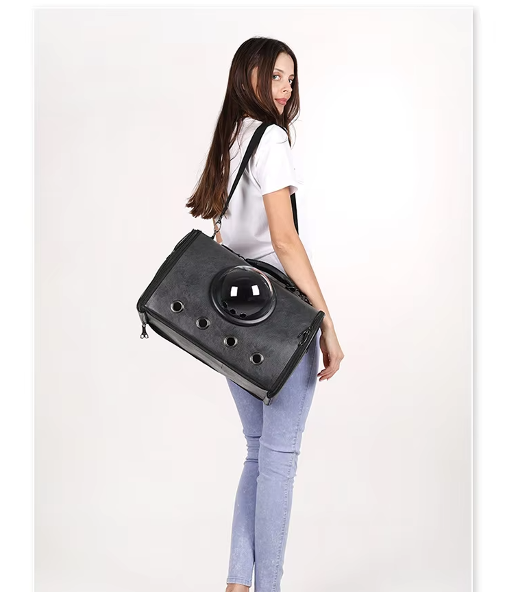 Carrying Bag For Cats And Small Dogs - With Viewing Window And Ventilation
