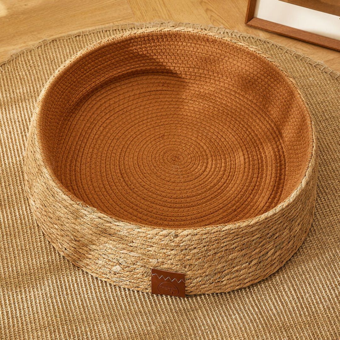 Hand-woven Rattan Cat Scratching Bed