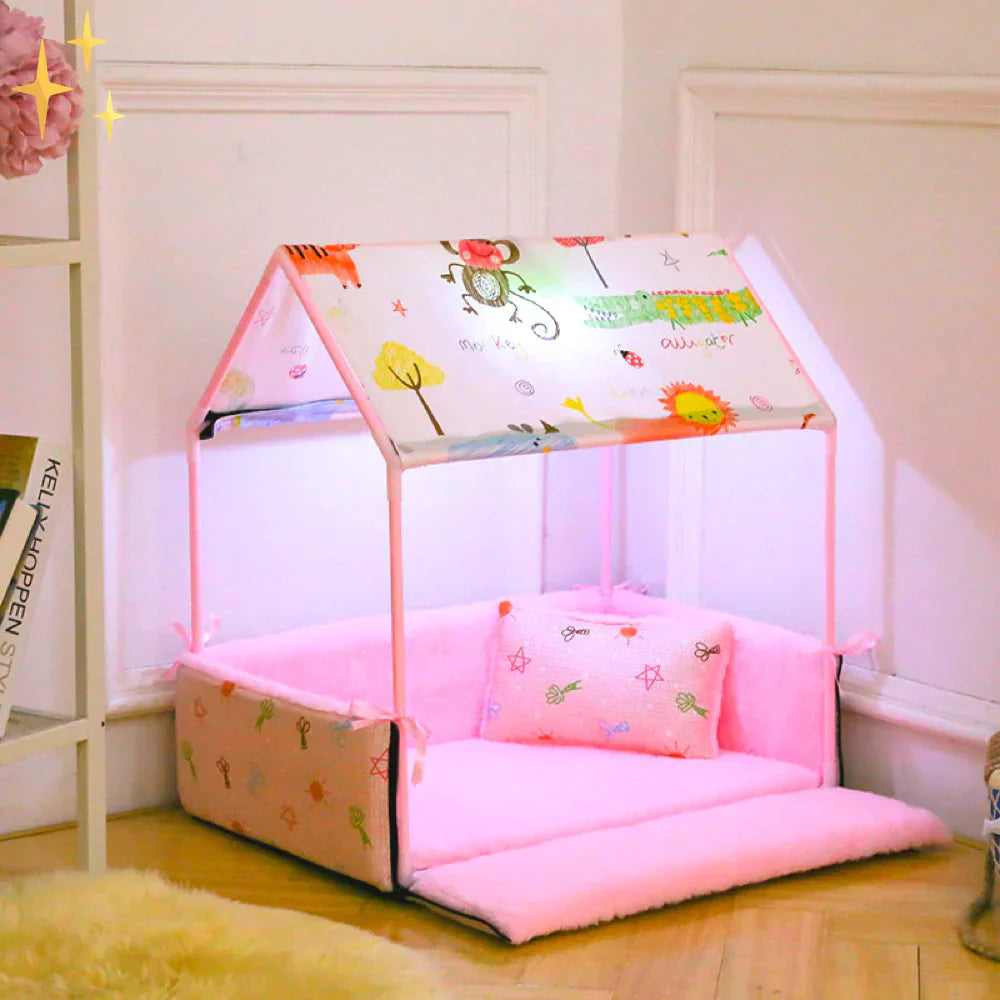 Fleece Sleeping Mat with Roof and Cuddly Pillow