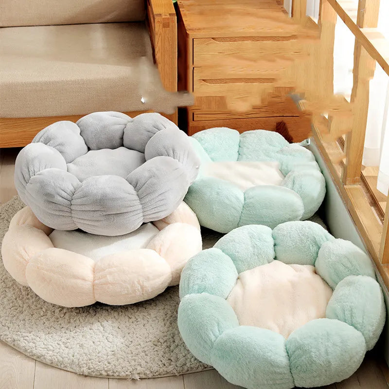 Cosy Cat Bed in Flower Basket Shape - Soft and Comfortable for Relaxing Nights