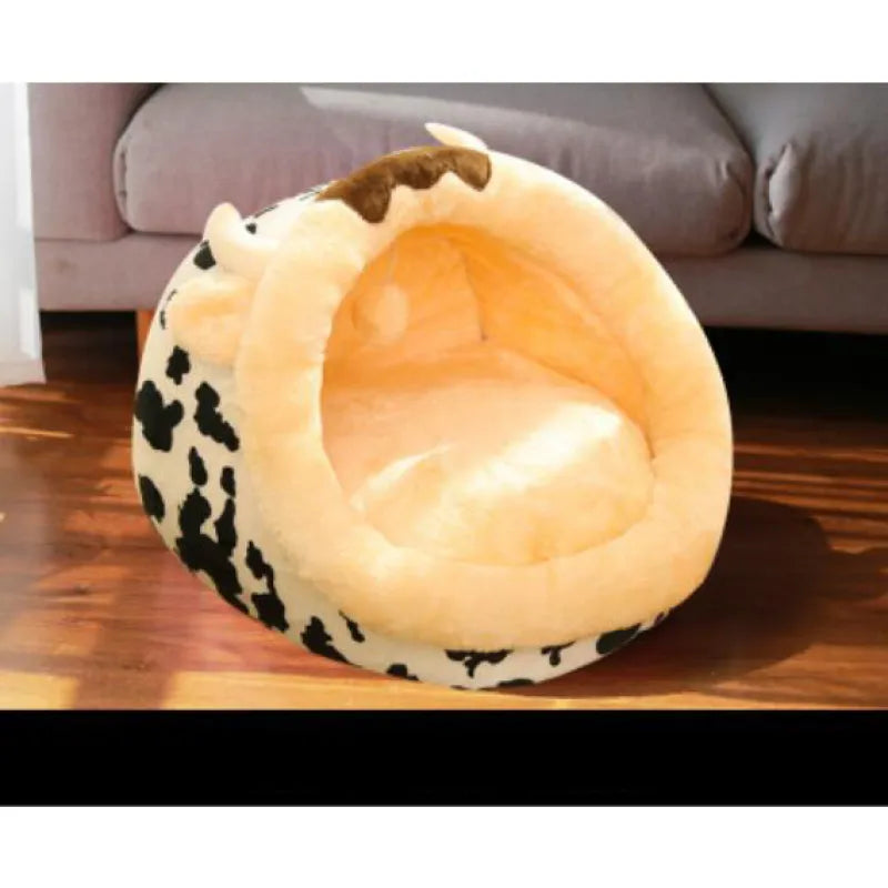 Cat Bed in Cow Design with Ears and Horns for Cosy Breaks