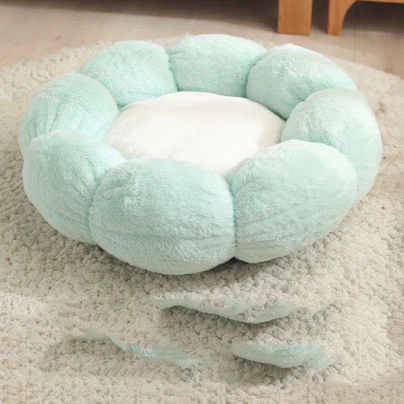 Cosy Cat Bed in Flower Basket Shape - Soft and Comfortable for Relaxing Nights