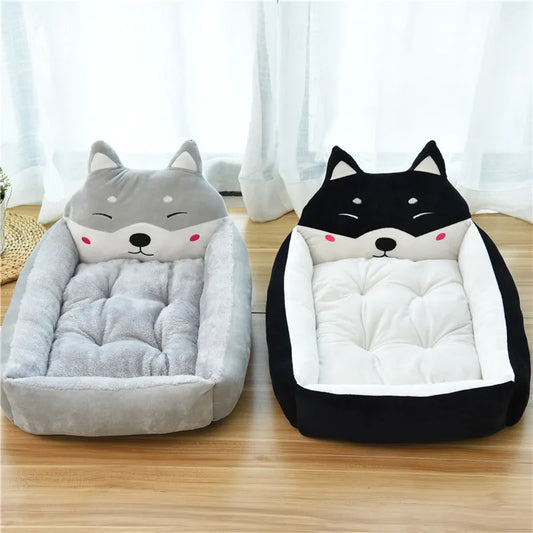 Cat Bed in Animal Head Design for Cosy Sleeping Areas