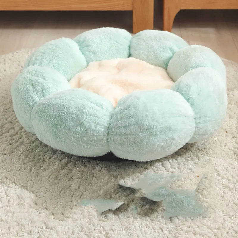 Cosy Cat Bed in Flower Basket Shape - Soft and Comfortable for Relaxing Nights