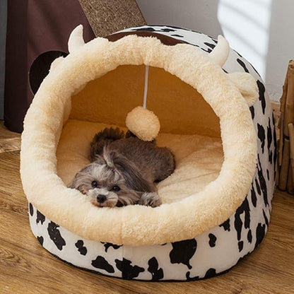 Cat Bed in Cow Design with Ears and Horns for Cosy Breaks