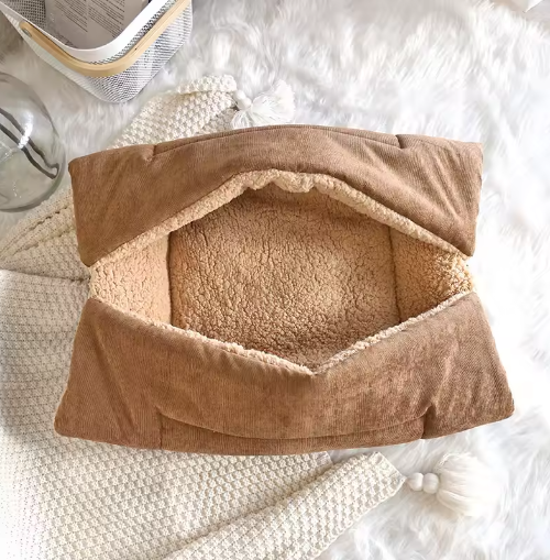 2-in-1 Cozy Bed and Blanket for Cats