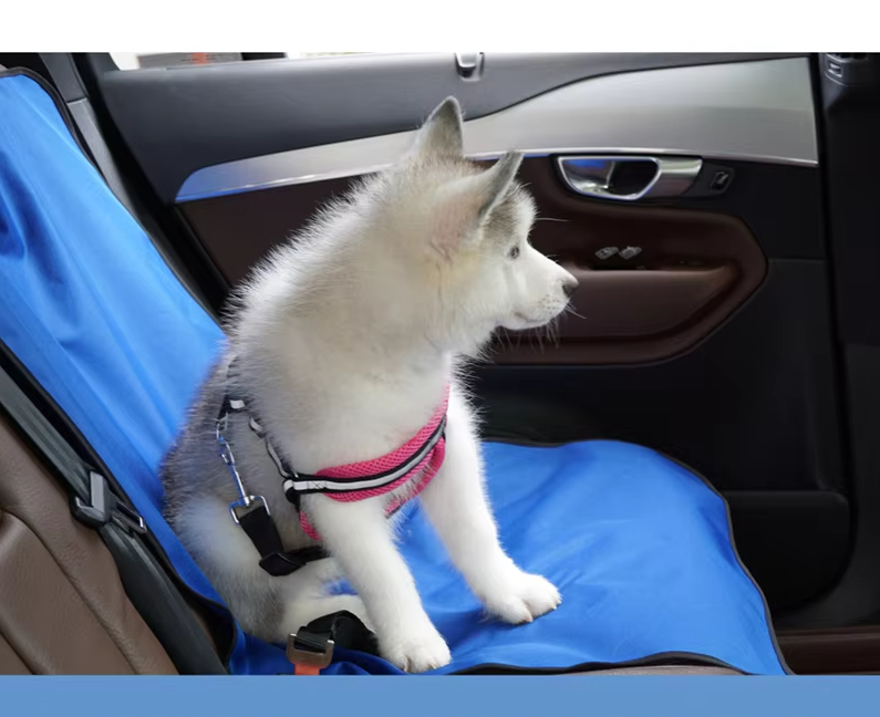Waterproof Car Seat Cover for Dogs - Non - Slip Protective Mat with Seat Belt Fastening