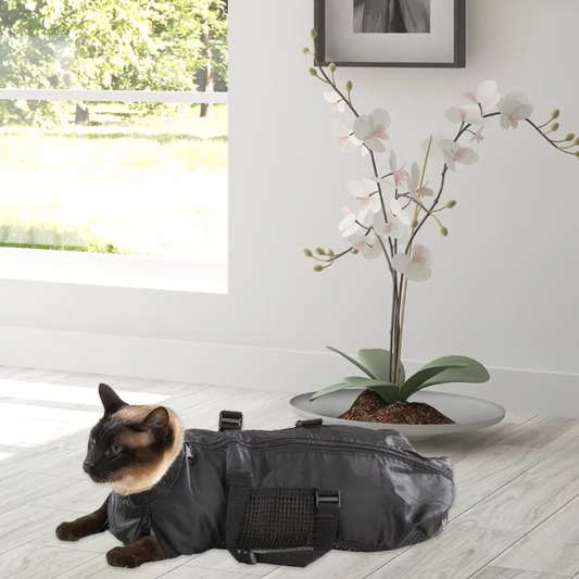 Cat Grooming Bag For Claw Trimming And Grooming - Comfortable And Safe