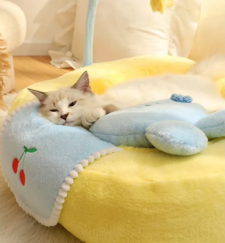 Cozy Duck Bed For Cats - Soft Pet Bed For Relaxation And Comfort