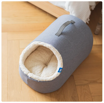 Cat House Bed with Fluffy Edge for Ultimate Comfort