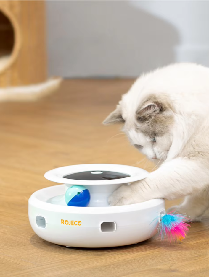 Interactive Cat Toy With Moving Led Light