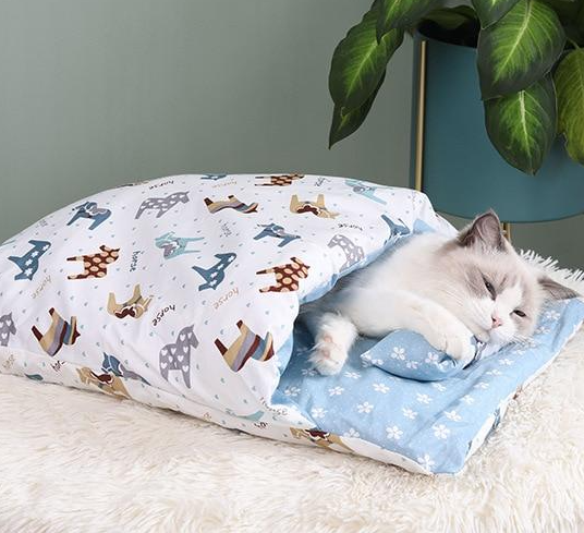 Cozy Cat Sleeping Bag
