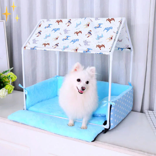 Fleece Sleeping Mat with Roof and Cuddly Pillow